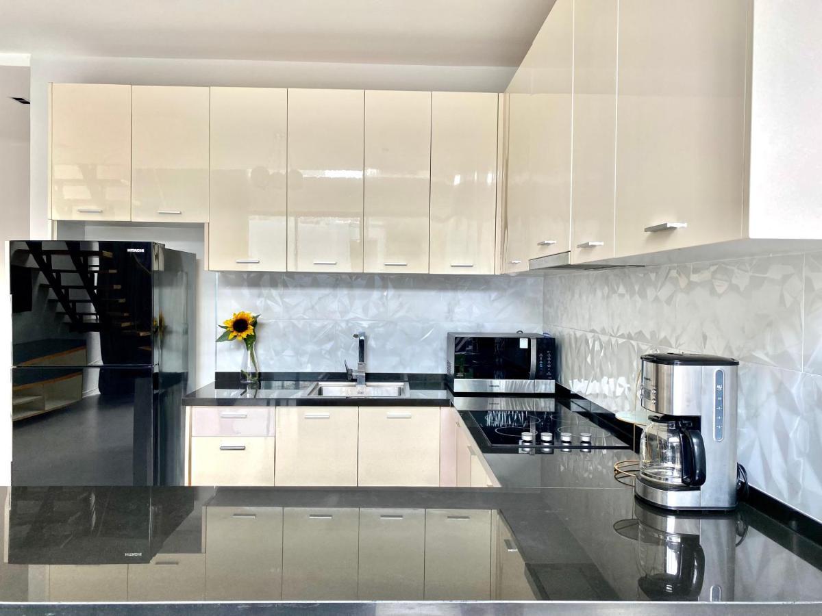 Icon park phuket condo Extérieur photo
