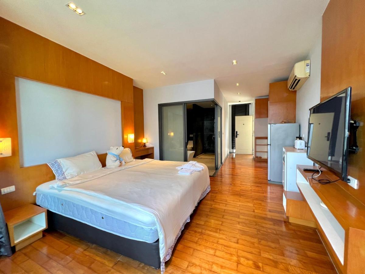 Icon park phuket condo Extérieur photo