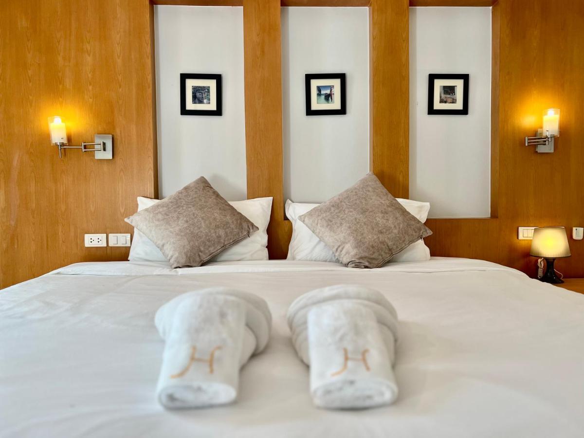 Icon park phuket condo Extérieur photo
