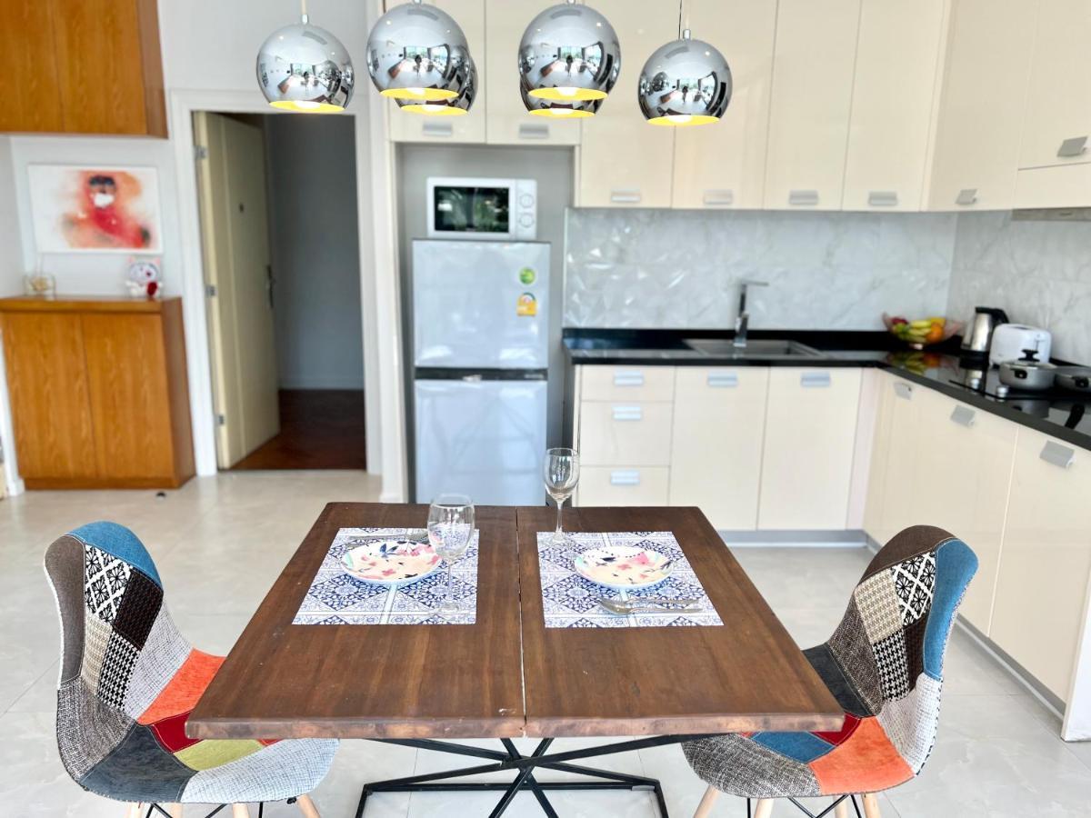 Icon park phuket condo Extérieur photo