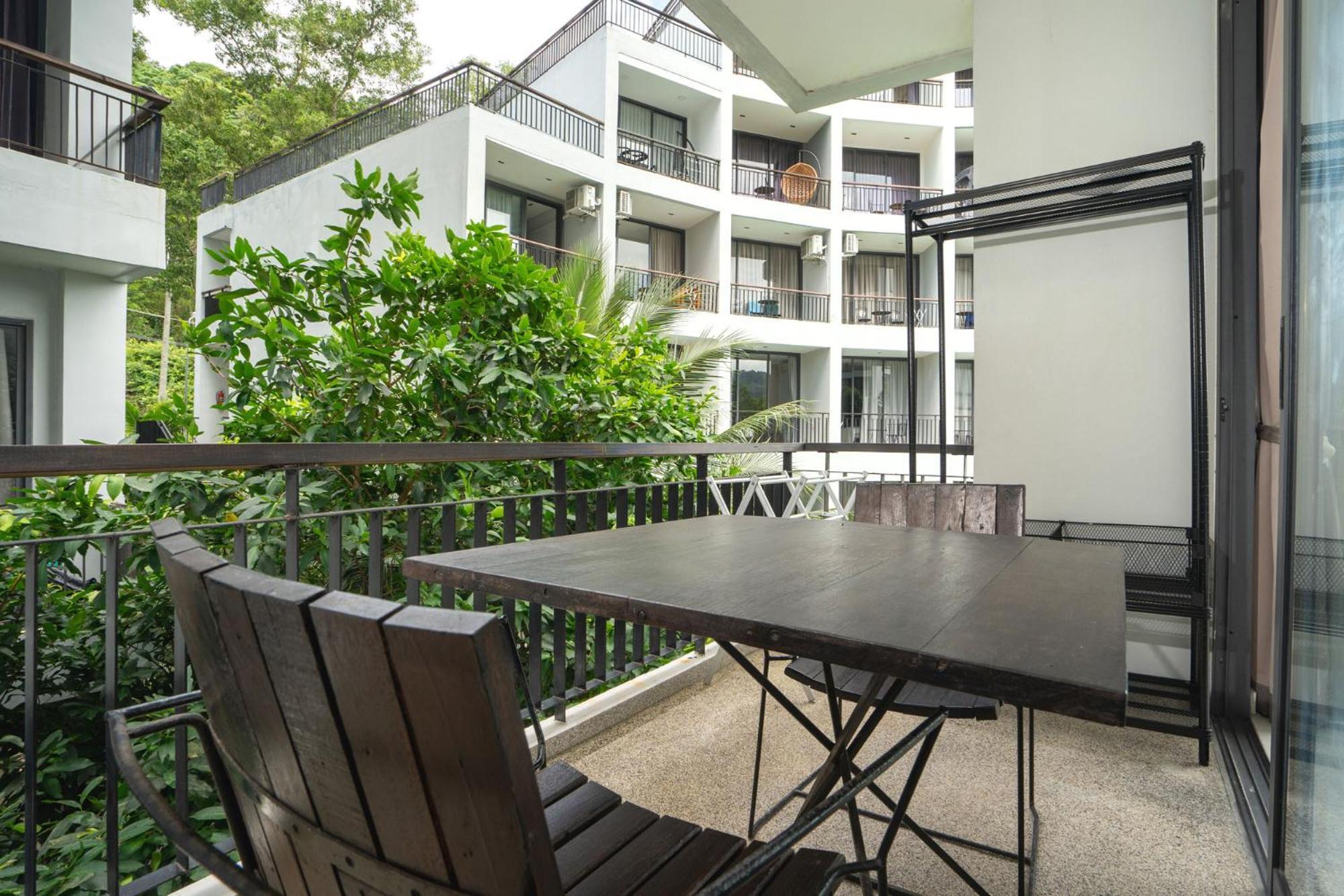 Icon park phuket condo Extérieur photo